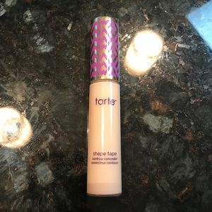 Tarte Shape Tape concealer