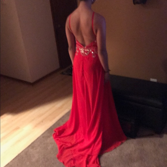 Red backless glam prom dress - Picture 4 of 4