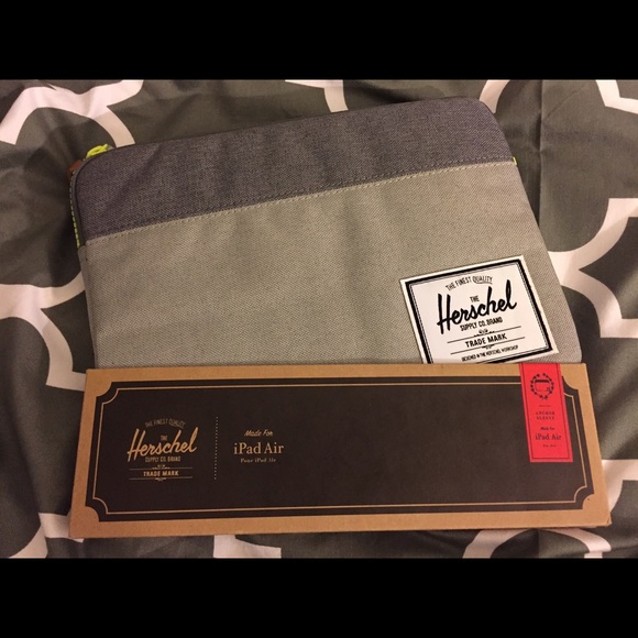 Herschel iPad Air Case