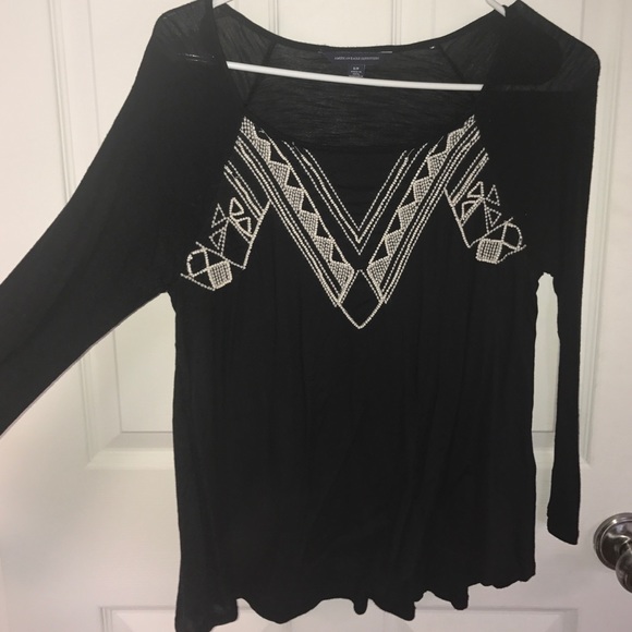 American Eagle Long Sleeve shirt - Picture 2 of 4