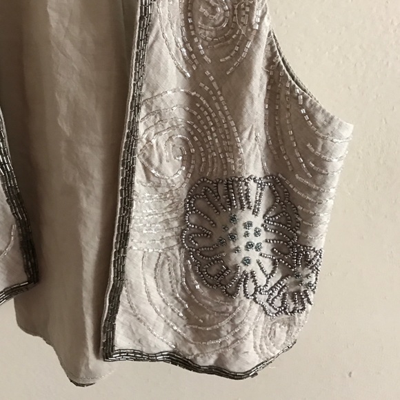 Vest - Picture 2 of 3