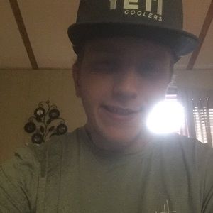 Meet your Posher, Justin