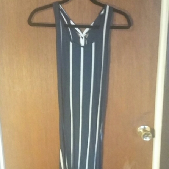 Stretchy Maxi dress.open to trades or offers - Picture 2 of 2