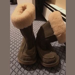 Ugg boots size 8