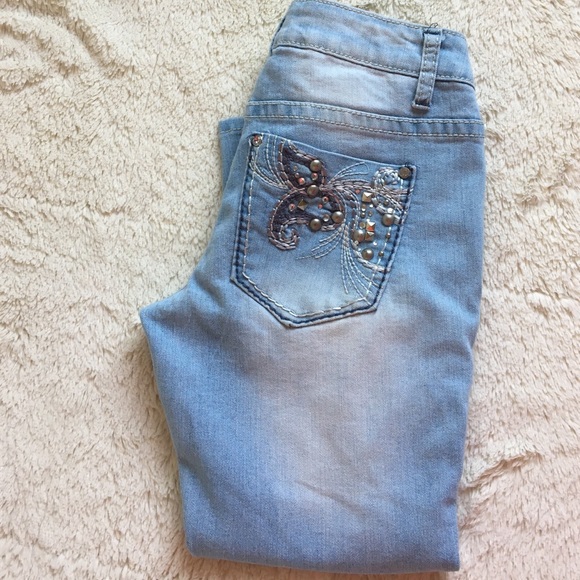 Rue 21 Capris