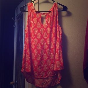 Elegant v-neck tank!