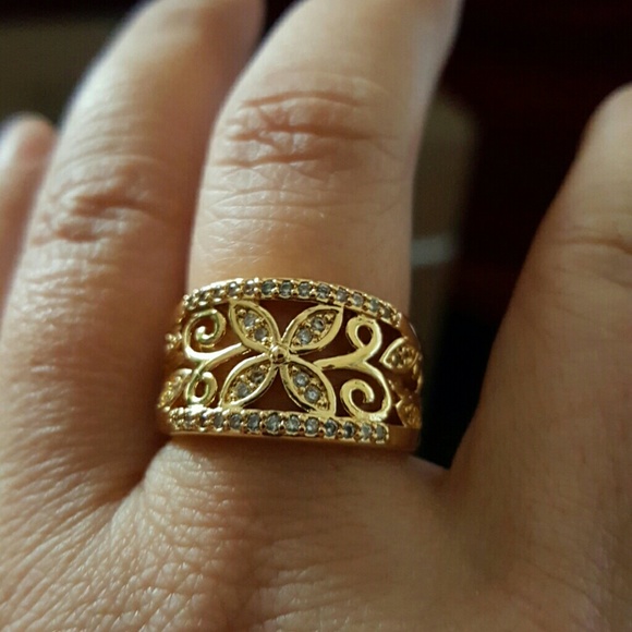 18k gold filled cz ring band sz 8  love wedding