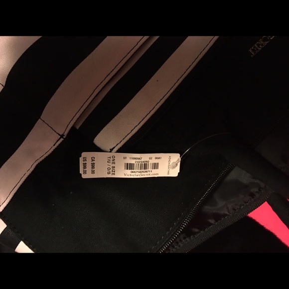 Weekender bag! - Picture 2 of 3