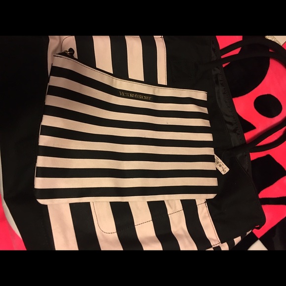 Weekender bag! - Picture 3 of 3