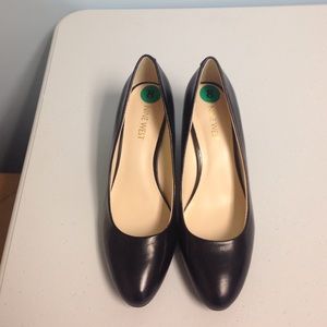 NWOB Nine West wedge shoes