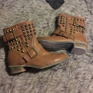 Studded Boots size 7
