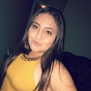 Meet your Posher, Yareli