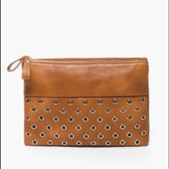 Chico's Clutch