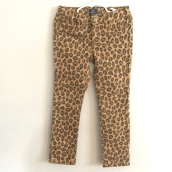 Gap slim cheetah girl pants size 5