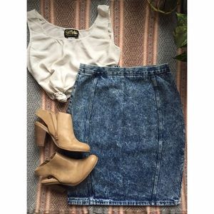 High waisted Jean skirt Sz 4/6