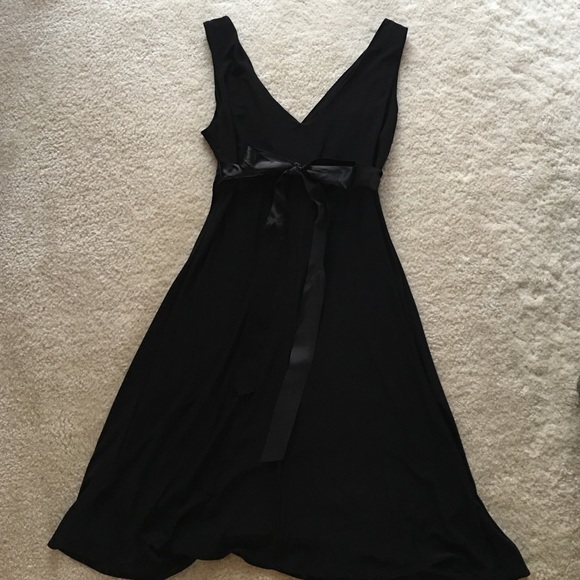 Little black dress SZ 8 - Picture 3 of 4