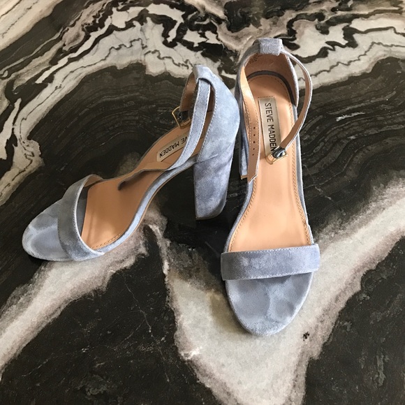 STEVE MADDEN CARRSON Heel.