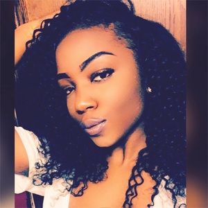 Meet your Posher, Rose