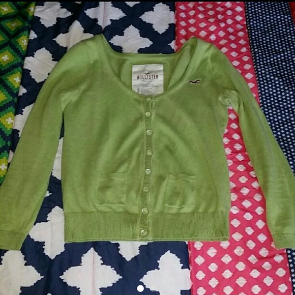 Hollister Cardigan