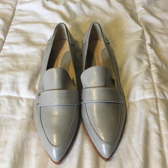 Brand new, never worn! Too small for me.
