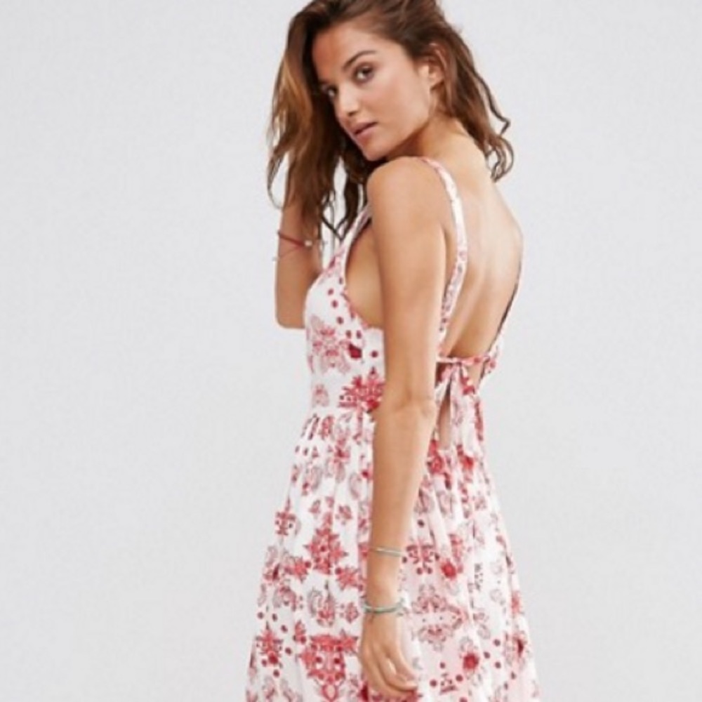 ๐ ASOS Flame Baroque Lattice Trim Maxi Dress - Picture 5 of 7