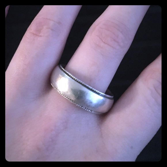 Sterling silver men's wedding band