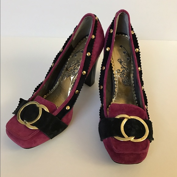 Naughty Monkey pumps, size 9