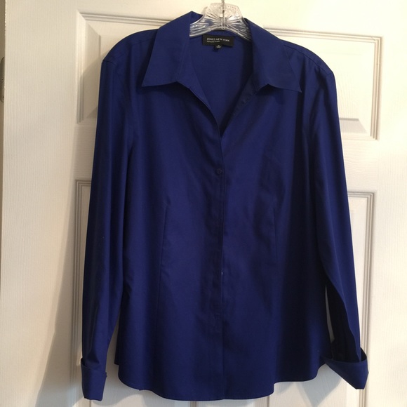 New Jones New York Blouse