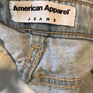 Light washed denim high waisted jeans