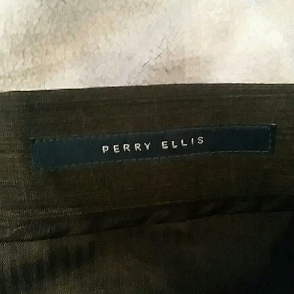 Men's Perry Ellis Pants - Picture 3 of 3