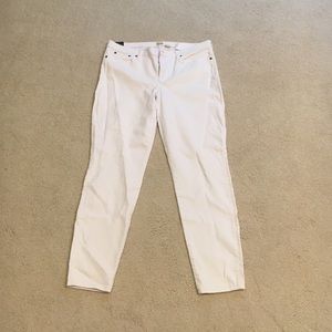 JCrew White skinny ankle jeans