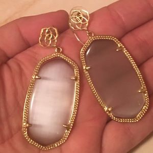 Kendra Scott slate earring