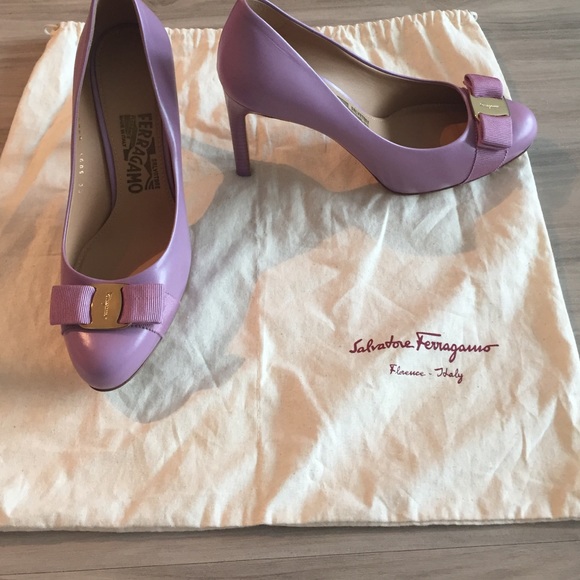 Salvatore Ferragamo pumps