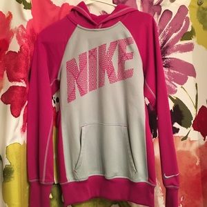 NWOT Nike sweatshirt