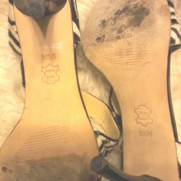 *Michael Kors Heel Sandals - Picture 4 of 4