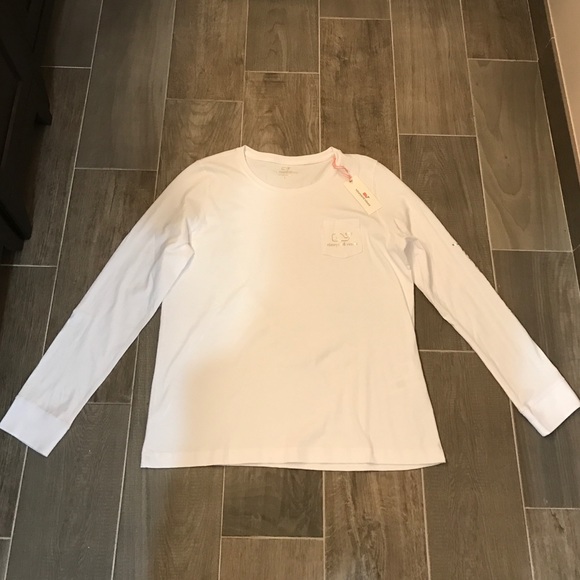 Vineyard vines - Picture 1 of 4