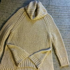 Oversized tunic sweater