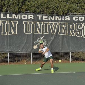 Meet your Posher, Luis