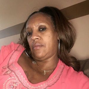 Meet your Posher, Carmelita