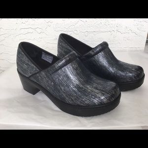 Lands' end ultra-comfortable fit clogs shoes