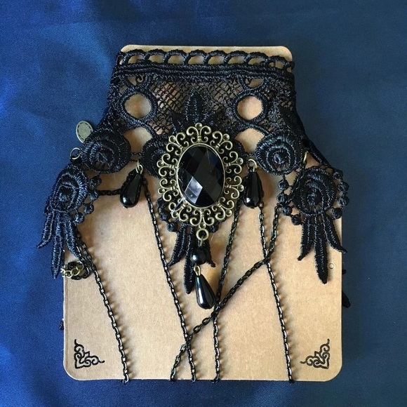 NEW black choker - Picture 2 of 4