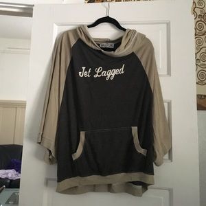 WILDFOX "Jet Lagged" long sleeve with hood