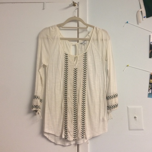 American Eagle White Long Sleeve Blouse