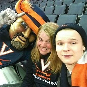 Meet your Posher, Paige