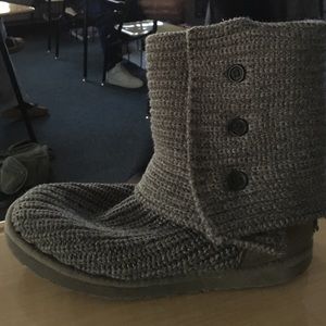 Grey knit ugg boots