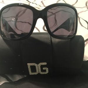 Sun glasses