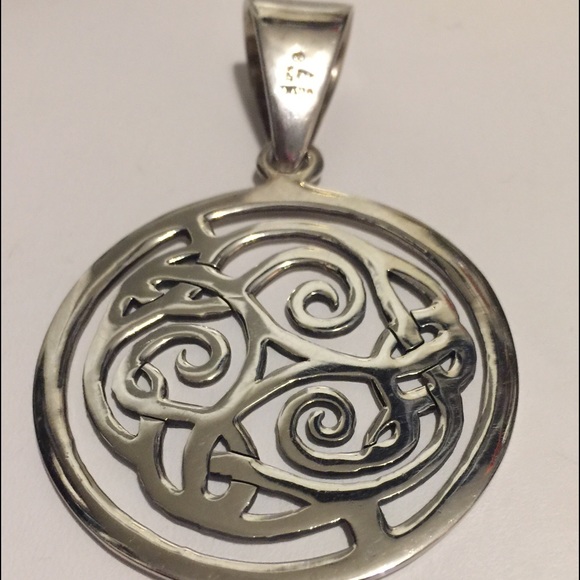 Silpada Celtic pendant