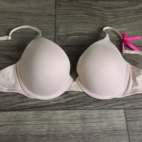 Victoria's Secret Pink Wear Everywhere Push Up