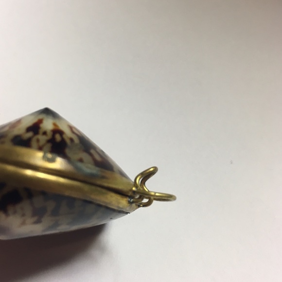 Seashell 🐚 locket - Picture 4 of 4