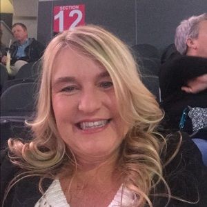 Meet your Posher, Kimberly